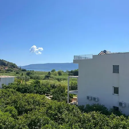 Sea & River Pearl Holiday home Komin (Dubrovnik-Neretva)