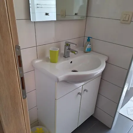Сasa de vacaciones Sea & River Pearl Komin (Dubrovnik-Neretva)