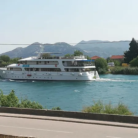Sea & River Pearl Сasa de vacaciones Komin (Dubrovnik-Neretva)